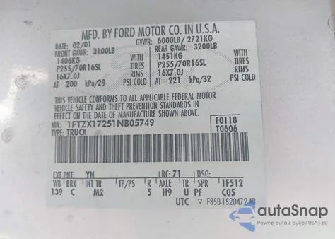 2001 Ford F-150 Xl/Xlt z USA, uszkodzony, nr VIN 1FTZX17251NB05749